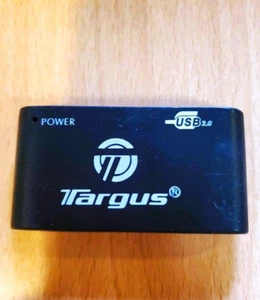 Targus Universal 32 in 1 High Speed 2.0 Memory Card Reader/Writer TGR-CRD25 - Picture 1 of 4
