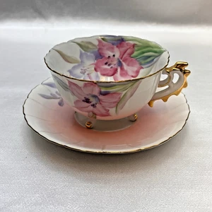 Vintage Takiro Floral Hand Painted Porcelain Tea Cup and Saucer Made In Japan - Picture 1 of 13