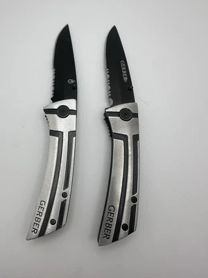 Lot Of 2 Gerber Traverse Liner Lock Combo Edge Folding Pocket Knife - Image 1 of 2