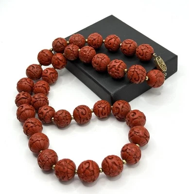 Handgearbeitete rote Cinnabar Kette geschnitzte Perlen ROTLACK-KUGELKETTE, CHINA - Bild 1 von 4