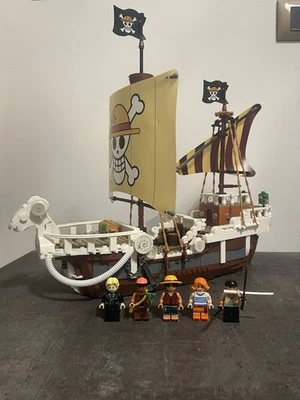 One Piece - Nave Going Merry Ship compatibili NO LEGO Sealed Nuova Sigillata - Immagine 1 di 4