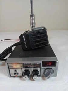 General Electric CB Radio Model 3-5804A 40 Channel PLL System Microphone Antenna - Zdjęcie 1 z 12