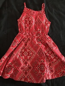 Girl’s Red Bandanna Print Dress 5T - Picture 1 of 2