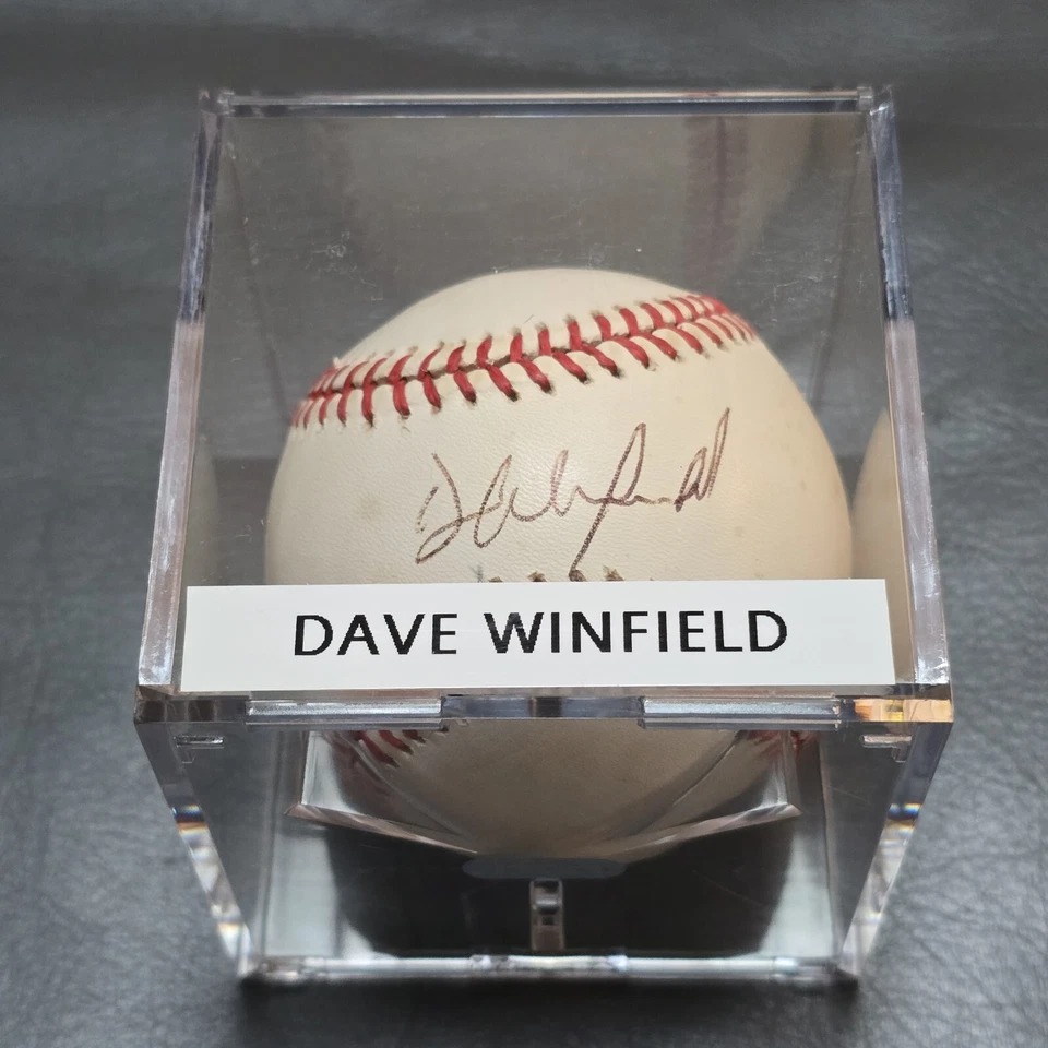 Dave Winfield HOF Single-signed auto baseball Padres Yankees BAS Beckett COA - Image 1 of 4