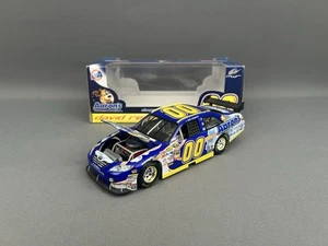 Acción escala 1/24 2009 David Reutimann #00 Aaron's Toyota Camry diecast nuevo en caja - Imagen 1 de 13