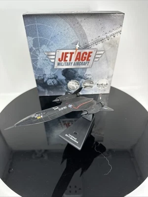 Atlas Jet Age Lockheed Blackbird SR-71 1:144 Scale 4675103 - Image 1 of 4