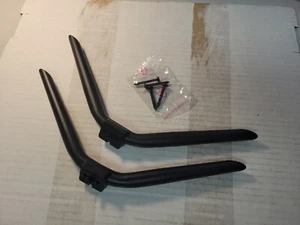 Element E4AA50R E4AA50R-T E4AA55R TV STÄNDER BEINE MIT SCHRAUBEN GEBRAUCHT LD557F-WJ30-01 - Bild 1 von 3