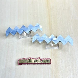 Zig Zag Y2K Kitsch Hair Pins - Pearlescent Light Blue Retro 80s 90s - Picture 1 of 2