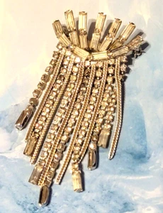 Vintage Large Rhinestone Brooch Pin- Mid-century- Sparkly 3" Icy Fringed so- - Picture 1 of 5