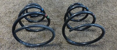 BMW E46 3 series FRONT SUSPENSION COIL SPRINGS PAIR 323i 325i 330i OEM - Image 1 of 3