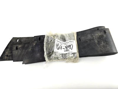 5pcs Tennant 606705 SKIRT, RUBBER, .09, 04.25W 30.75L, 07/ SL - Image 1 of 2