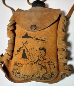Vintage Yellowstone National Park Souvenir Toy Fringed Leather Water Bottle - Picture 1 of 5