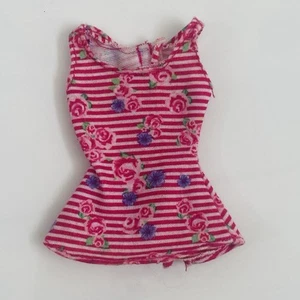 Barbie vestiti bambola fashionista rosa top righe rose stampa floreale - Foto 1 di 6