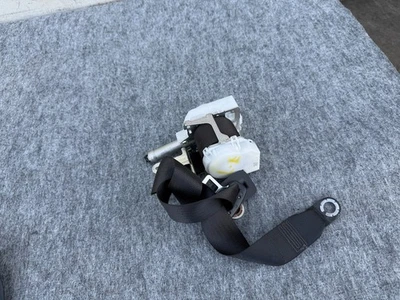 CINTURÓN SEGURIDAD CONDUCTOR DELANTERO IZQUIERDO HEBILLA NEGRO LEXUS RC350 RC300 (2015-2024) OEM Foto 1 de 3