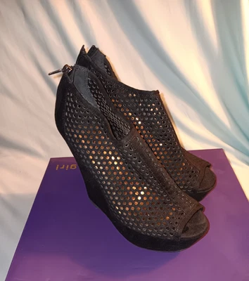 Madden Girl Sandals Size 6.5 Black Faux Laser Cut Suede Wedge Heels - Image 1 of 4