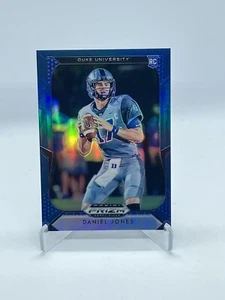 Daniel Jones 2019 Panini Prizm Draft Picks Rookie Card Blue Parallel - Picture 1 of 2