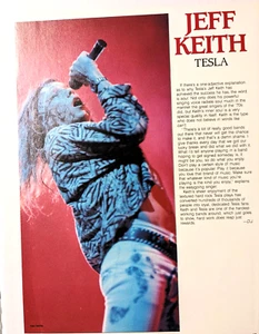 REVISTA EN VIVO TESLA / JEFF KEITH / MICK JAGGER RECORTE DE PÓSTER PINUP DE UNA PÁGINA - Imagen 1 de 3
