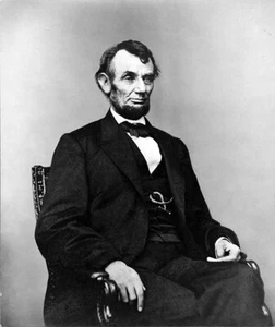 Abraham Lincoln Photograph - Vintage Photo from 1864 - Picture 1 of 1