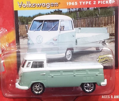 Коллекционный пикап Johnny Lightning 65 1965 VW Volkswagen тип 2 Grn/Wht - Изображение 1 из 2
