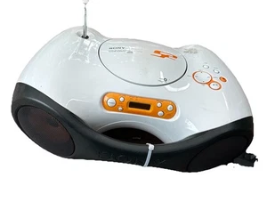 Y2K De Colección Sony ZS-X3CP Boombox HiFi Estéreo Reproductor de CD Radio AM/FM Probado y Funcionando! - Imagen 1 de 5