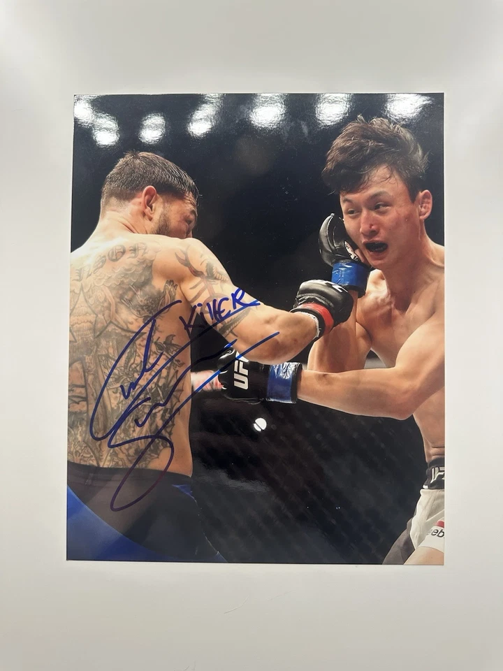 Foto autografiada de UFC Cub Swanson 8x10 Foto 1 de 1