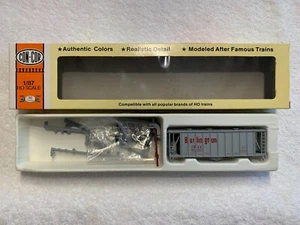 Con-Cor HO Scale Burlington (Original Version) 40' Airslide Hopper Kit #87543 - Picture 1 of 5
