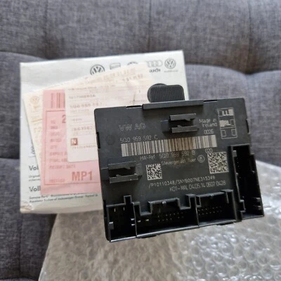 AUDI A3 CABRIOLET 8V 2014 CENTRALINA PORTA PASSEGGERI ANTERIORE SINISTRA ECU 5Q0959592C - Immagine 1 di 2