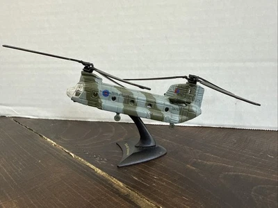 Boeing CH-47 Chinook Royal Air Force Helicopter Diecast Replica & Stand Maisto - Image 1 of 4