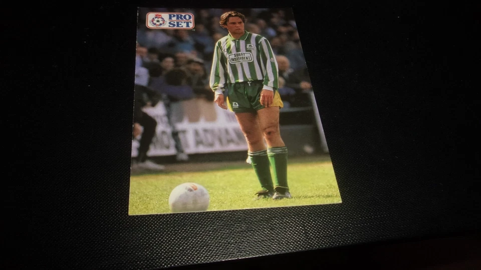 PRO SET 2  DARREN GARNER  PLYMOUTH ARGYLE  CARD - Image 1 of 1
