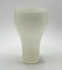 NEW Artisan Studio Hand Blown Cream Cased Art Glass 8 inch 7-Up Vase, 2007 NYC - Picture 1 of 4