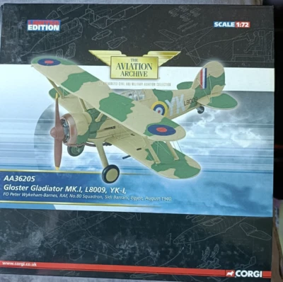 Corgi AA36205 Gloster Gladiator MK.I. L8009 YK-I Peter Wykeham-Barnes Egypt 1940 - Image 1 of 4