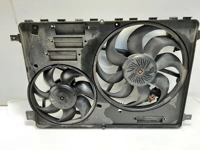 VOLVO XC60 Radiator Fan P31293777 2.4 Diesel 151kw 2010 25038191 - Image 1 of 4