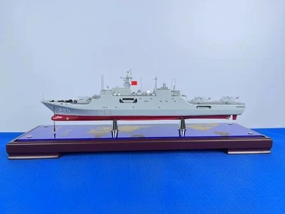 1/500 Amphibious Dock Landing Ship Diecast Navy Model (Collectible Gift) - Image 1 of 4