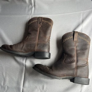 Stivali Ariat Heritage Roper punta tonda cowboy uomo 7,5D marrone 10002284 35525 - Foto 1 di 17
