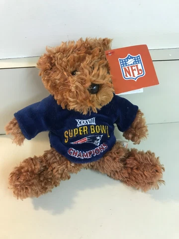 New England Patriots Plush Bear Team Beans 2004 Superbowl Champions XXXVIII Tags Cover