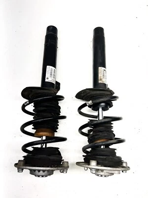 BMW 320i 328i 335i 2012-2018 Activehybrid-3 (F30) tracción trasera - juego de puntales de amortiguador delantero Foto 1 de 4
