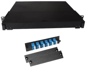 Panel de montaje en rack de fibra panel frontal cubierto 12 LC SM - Imagen 1 de 9