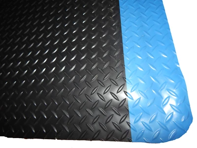 3' x 8' x 9/16  Thick DIAMON Corrugated  Anti Fatigue Matting Industrial - Image 1 of 3