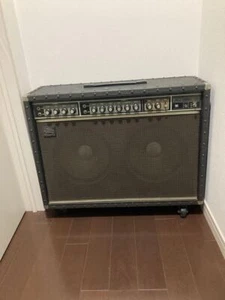 Combo amplificador de guitarra Roland JC-120 Jazz Chorus modelo temprano hecho en 1977 CA 100V - Imagen 1 de 7