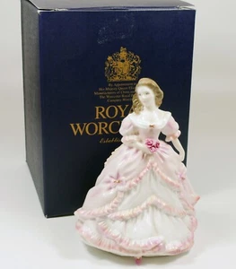 Lovely Mint in Box Royal Worcester Golden Moments Figurine ~ Bridesmaid c1996 - Foto 1 di 5