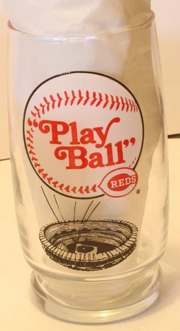 1981 Cincinnati Reds Play Ball 5 1/4 Inch Glass MLB Cover