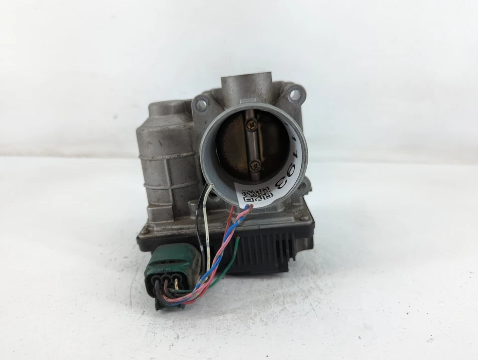 Nissan Almera 2005 carrocería del acelerador VQKXU Foto 1 de 4