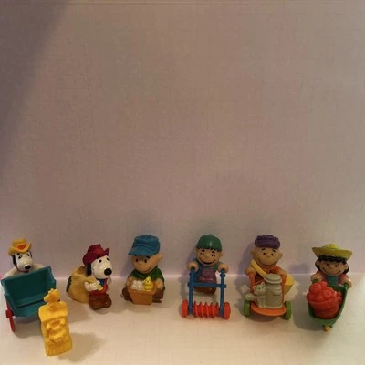 Juego de Figuras Happy Meal Peanuts Gang Farm 1989 De Colección McDonalds, Completo + 2 U3 Foto 1 de 4