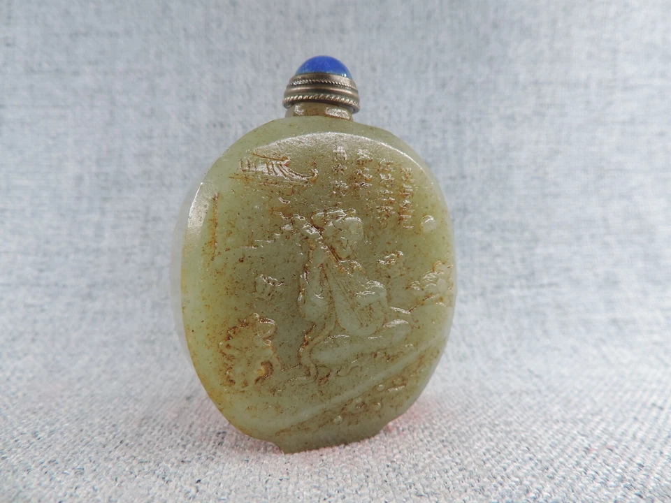 Botella de tabaco vintage china de jade hetiano tallada a mano con patrón de figura Foto 1 de 4