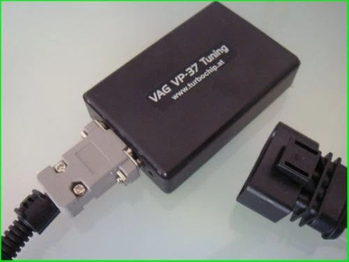 Chiptuning Box VOLVO V70 S70 S80 850 2.5 TDI 140 PS Performance Tuning Chip VP37 - Imagen 1 de 1