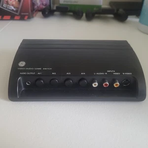 GE Video/Audio/Game Switch System (4 Device Switch) Model:38807 - Picture 1 of 4
