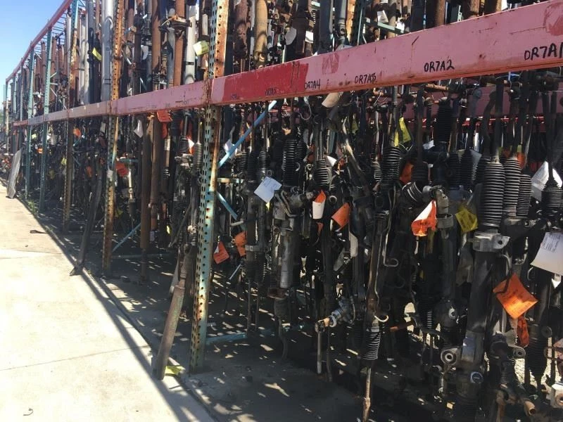 Driver Power Steering Pump 8 Cylinder Fits 03-06 LINCOLN LS 1843093 - Image 1 of 1