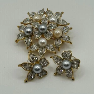 Vntg Faux Pearl and Rhinestone Earrings & Broach - Picture 1 of 7