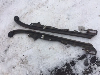 Juego de 89 1989 Ski-doo Ski Doo Mach 1 583 rieles de suspensión trasera deslizadores de rieles Foto 1 de 4