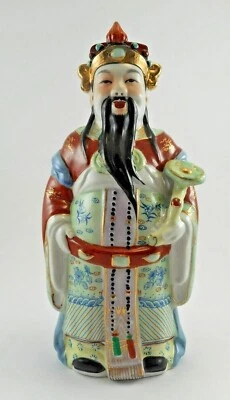 Estatua vintage del General Kwan Foto 1 de 4